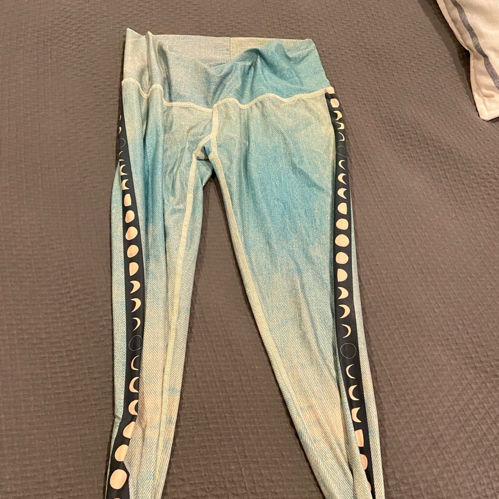 Teeki leggings “Green Moon”